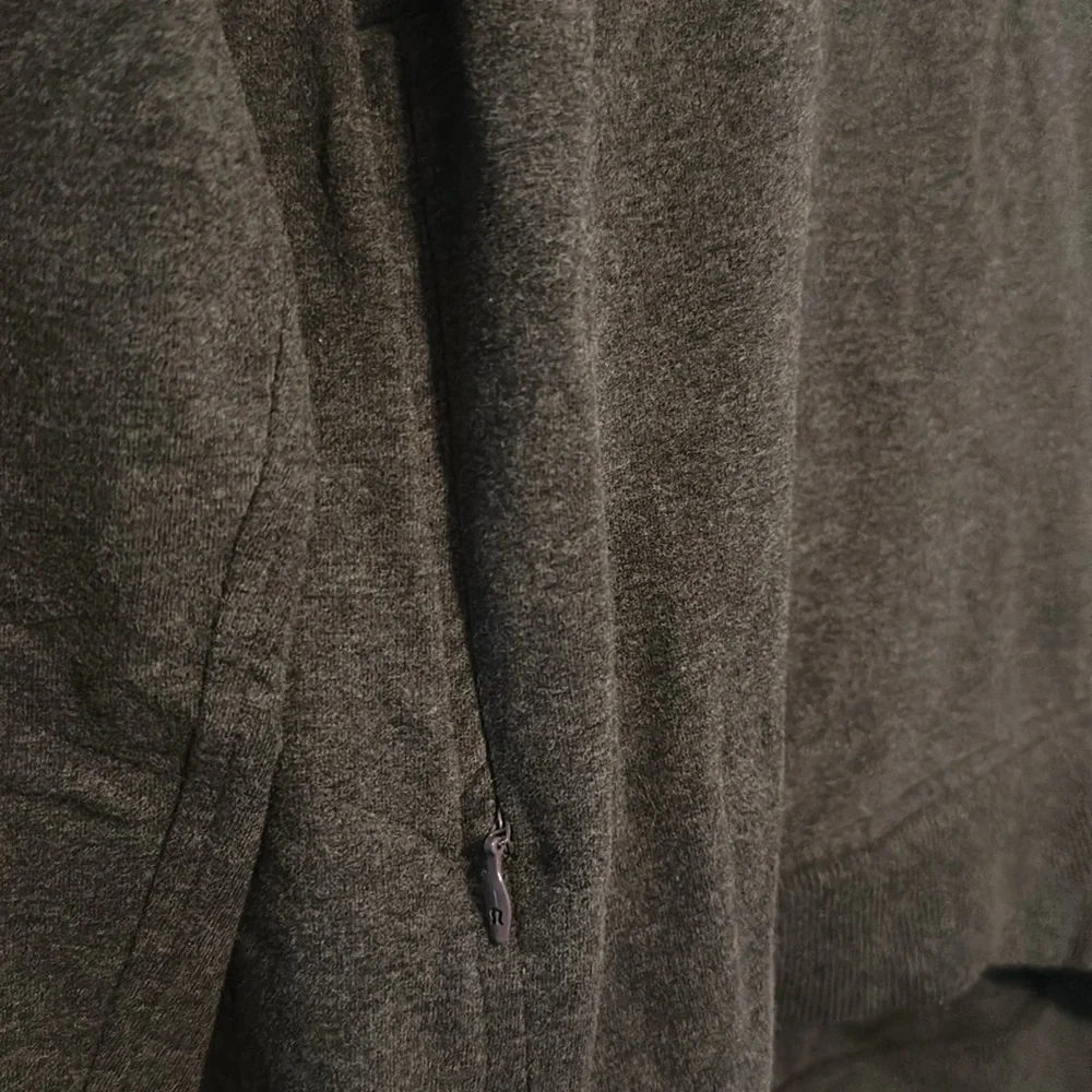 Lululemon On The Double Sweater - Picture 9 of 12